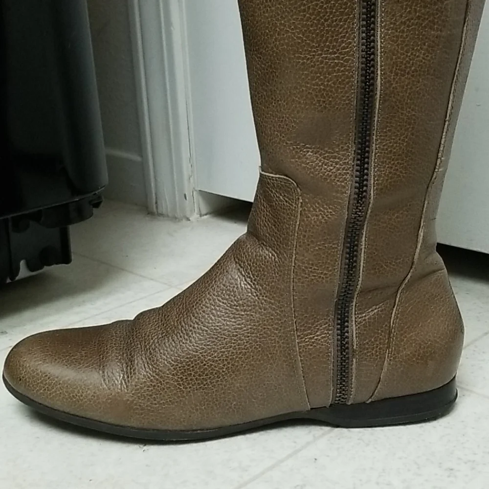 ENZO ANGIOLINI Tall Boots Olive-Gray leather zayra